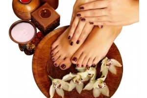 Deep Moisture Cocoa Butter Manicure